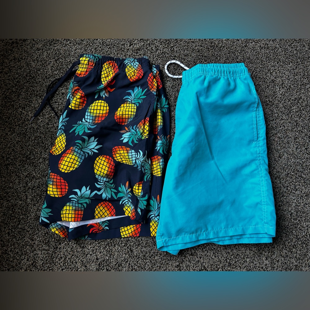 Men’s swim shorts size L/XL‎